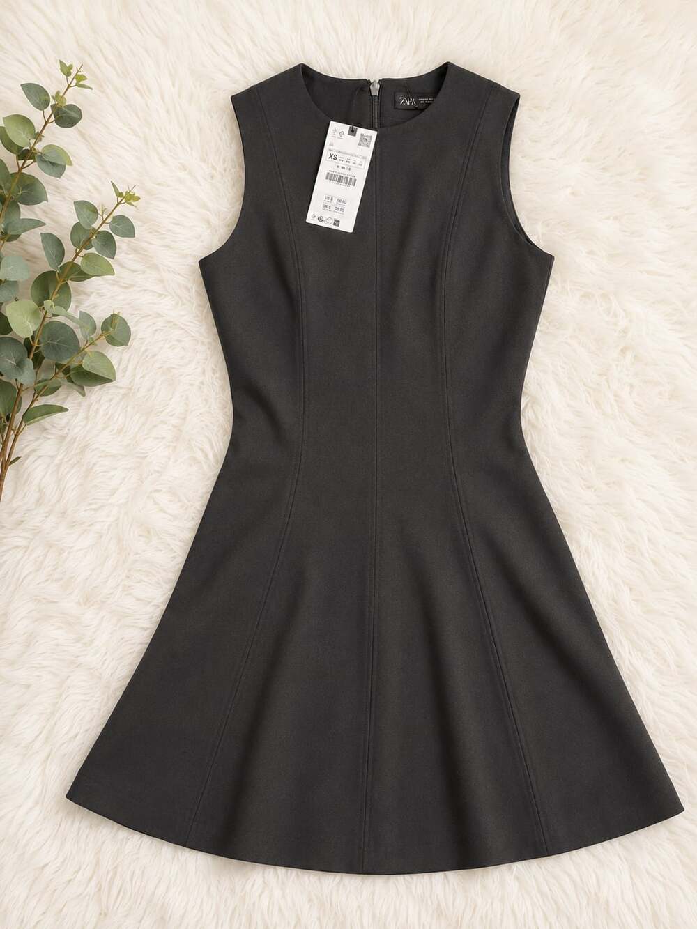NWT Zara Sleeveless Seamed Fit and Flare Mini Dress Size XS